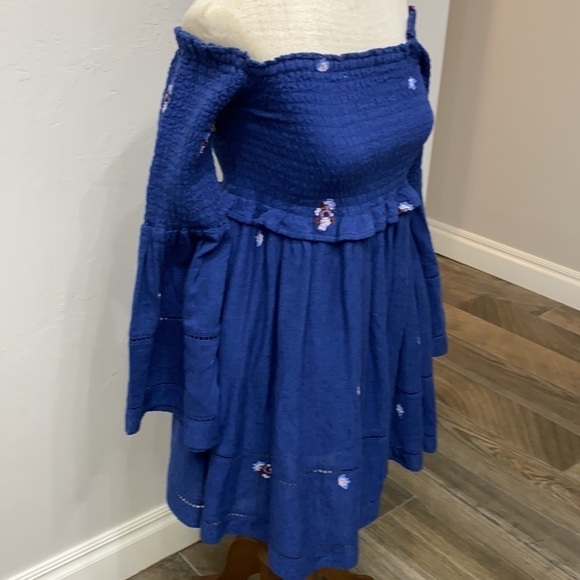 Free People blue boho smocked top size small - Picture 2 of 11